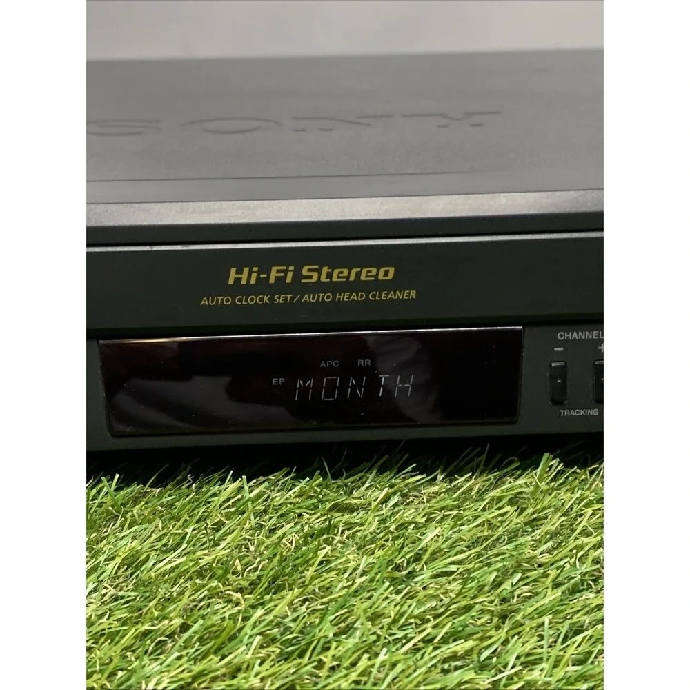 Sony SLV-N70 VCR Video Cassette Recorder Hi-Fi Stereo 4-Head -No Remote - Tested